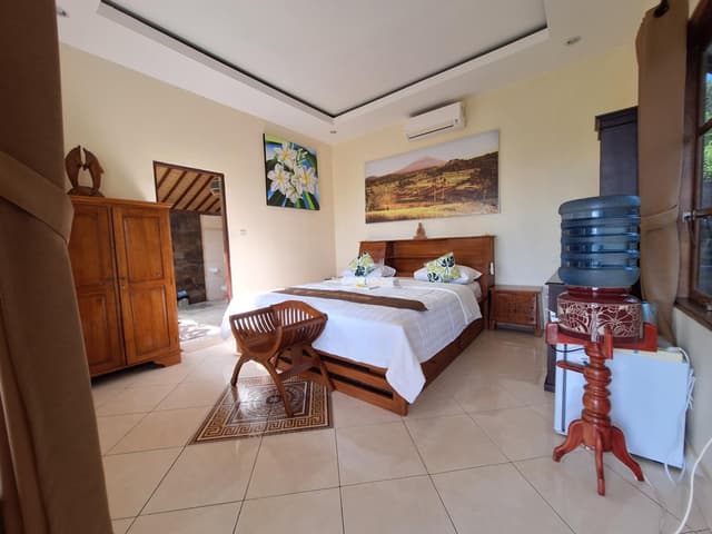Villa with Sea View