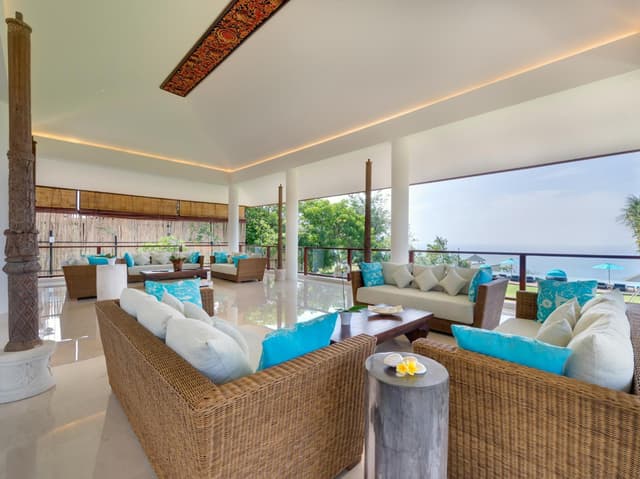 Deluxe Villa