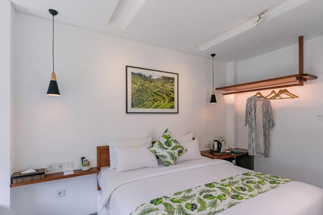 Double Room with Pool View