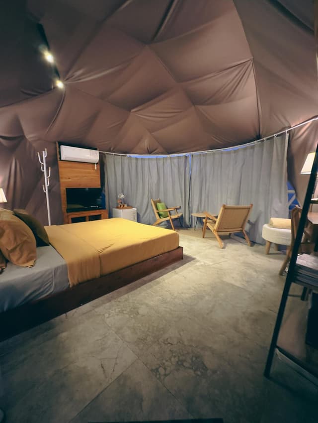 Tent Room Mountain View