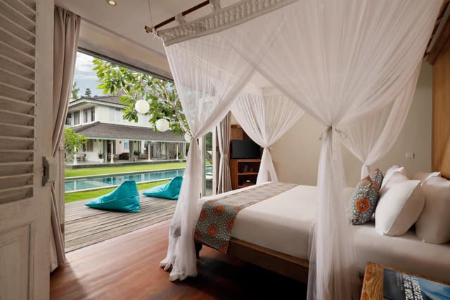 Five-Bedroom Villa with Private Pool