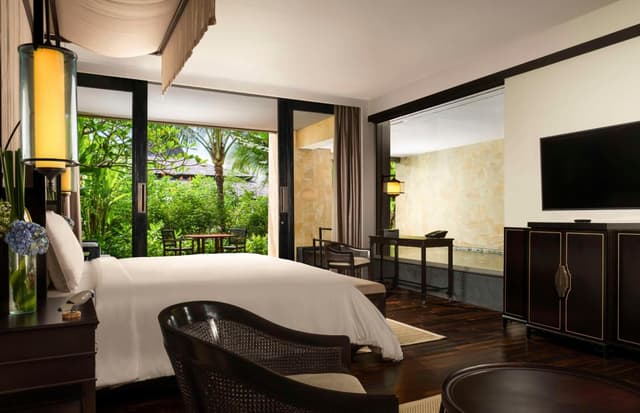 Oceanfront Private Pool Junior Suite