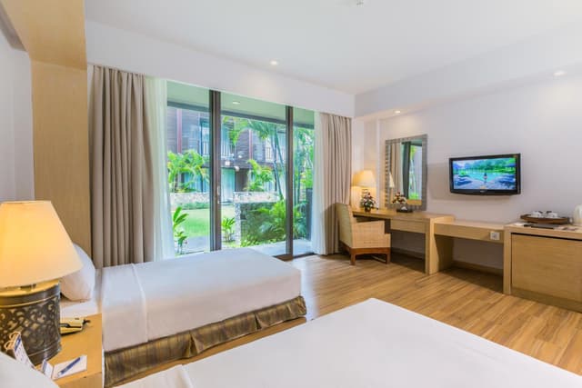 Deluxe Double or Twin Room
