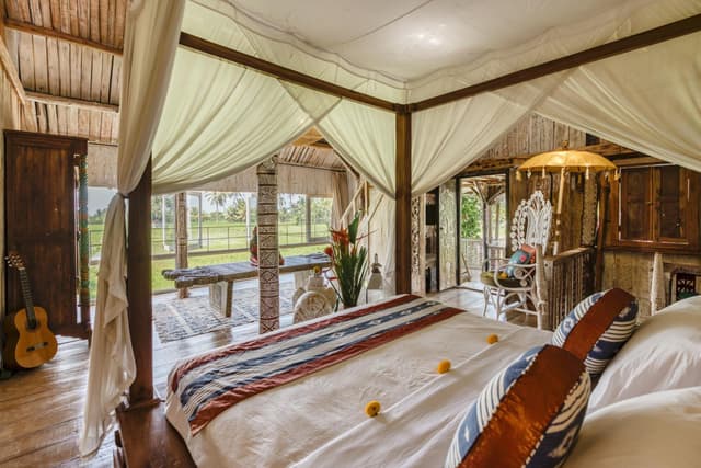 Family Joglo with Jungle Bathroom