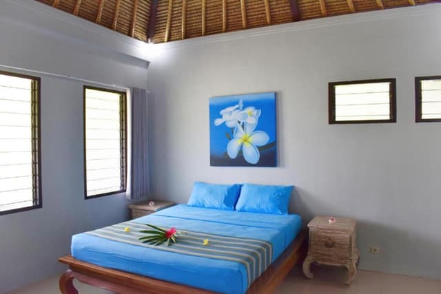 Bungalow with Sea View