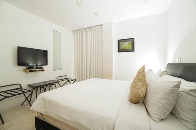 Three Bedroom Penthouse Ocean View with Well Equipped - Kitchenette