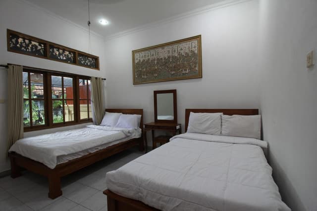Economy Twin Room