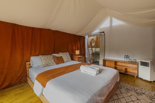 Tent