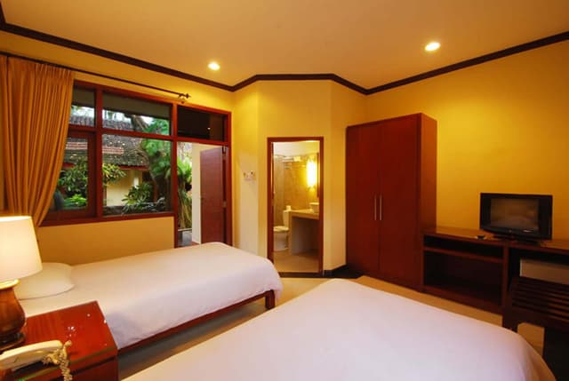 Deluxe Double or Twin Room with Garden View