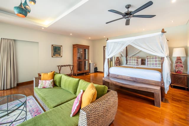 Deluxe Villa