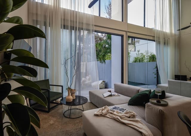 One-Bedroom Villa