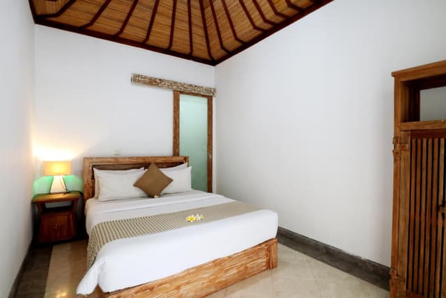 Deluxe Double Room with Shower