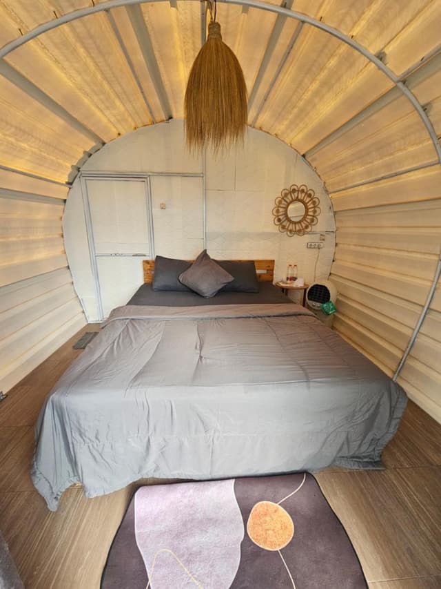 Tent (A)
