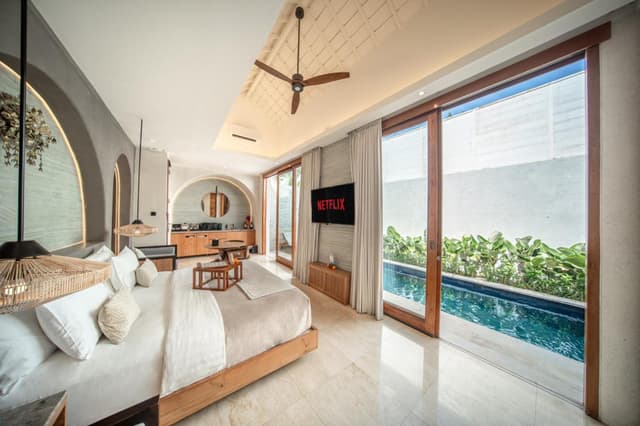 Royal One-Bedroom Villa with Private Pool