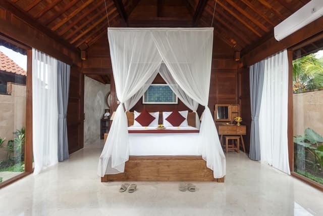 One-Bedroom Deluxe Pool Villa with Free Daily Afternoon Tea