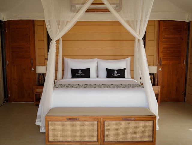 King Room with Garden View