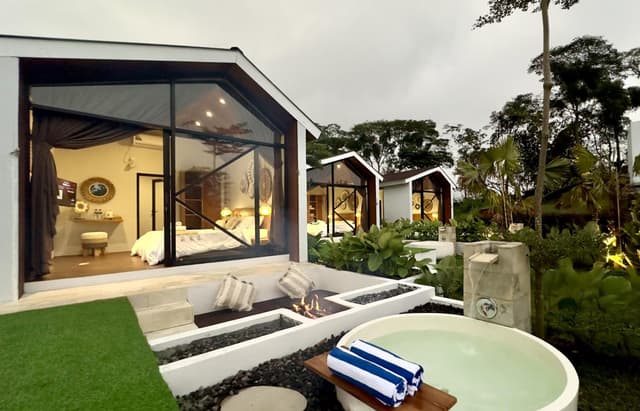 One-Bedroom Villa