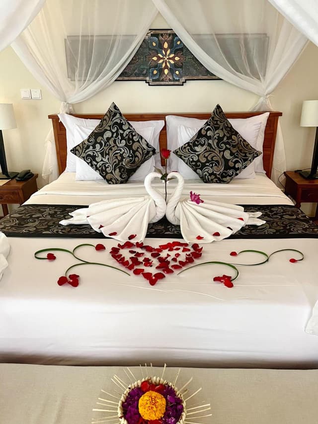 King Room with Spa Bath