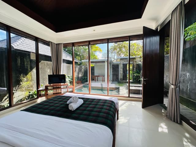 One-Bedroom Villa