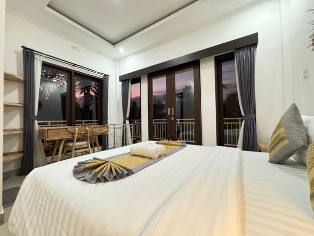 Deluxe Double Room with Balcony