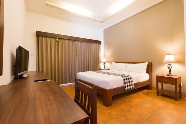 Deluxe Suite