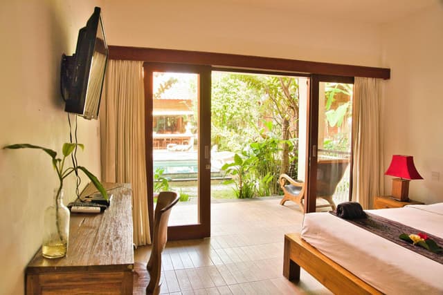 Deluxe Double Room with Balcony