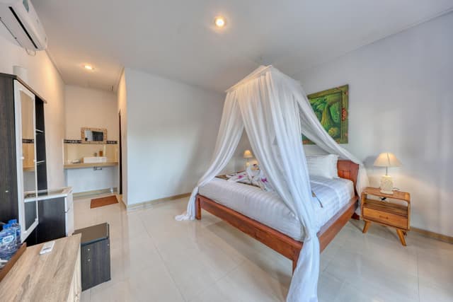 Double Room with Pool View