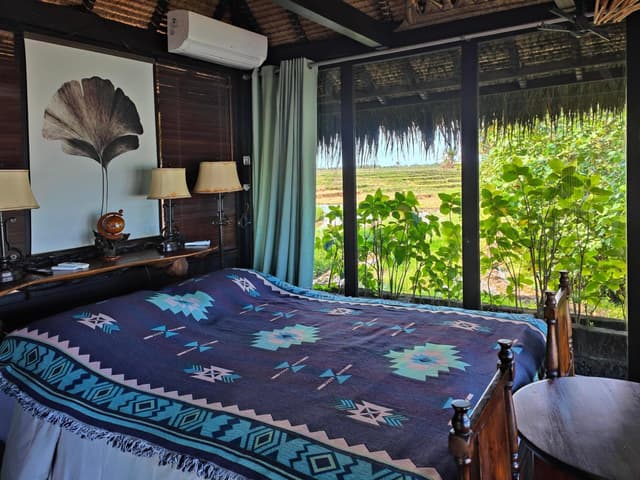 Two Oceanfront Villas: Keong & Nixie