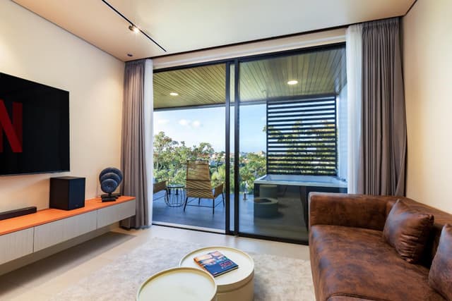One-Bedroom Apartment 303 with Tub