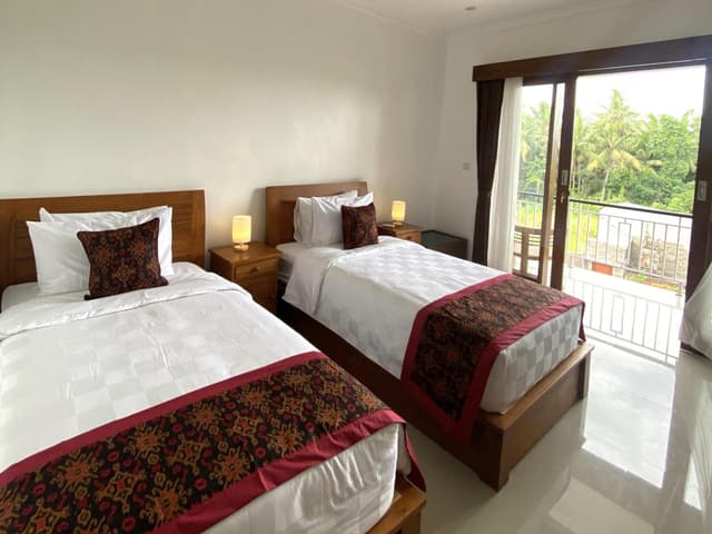 Superior Twin Room