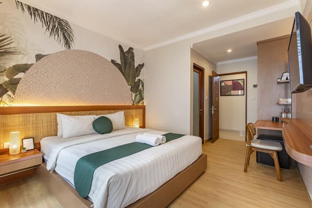 Deluxe Double Room with Balcony