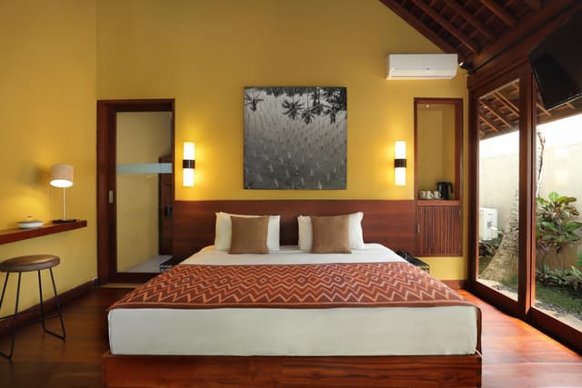 One-Bedroom Jungle View  Pool Villa with Two Bottle Beer  and One Time Mini-bar