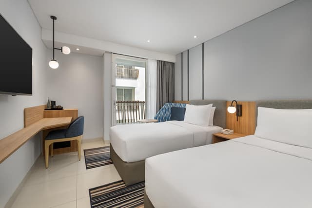 Standard Twin Room with Free Breakfast