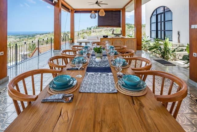 Villa with Sea View