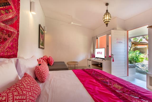 Cozy Room 4