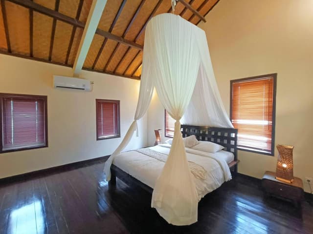 One-Bedroom Villa