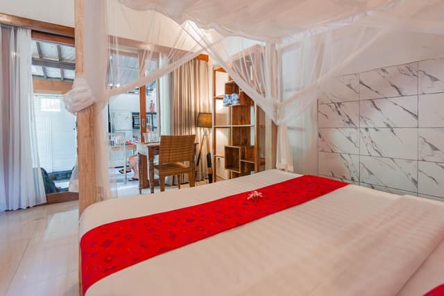 Deluxe Villa