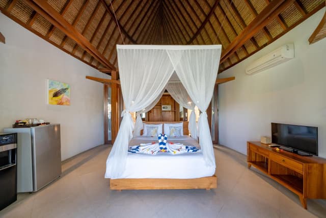 Villa With Private Pool