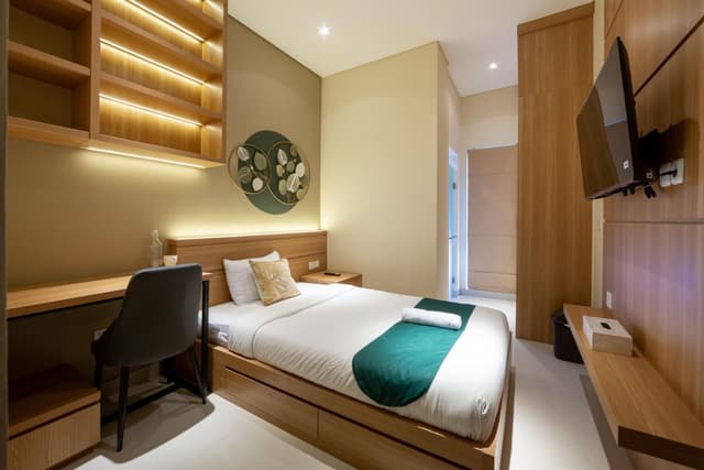Superior Single Room