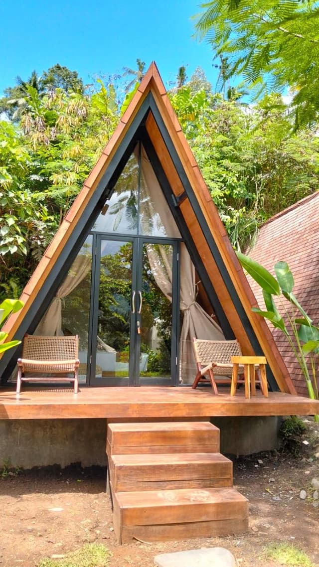 Deluxe Glamping Cabin