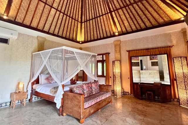 Grand Deluxe Villa