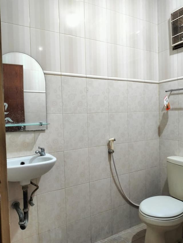 Queen Room