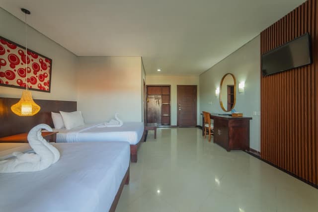 Deluxe Double or Twin Room with Balcony
