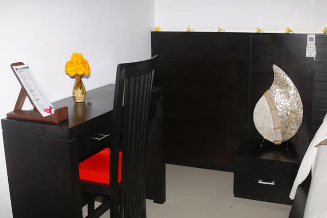 One-Bedroom Villa