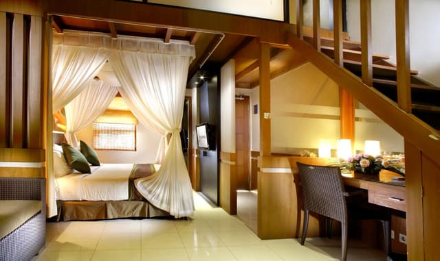 Two-Bedroom Premier Family Suite