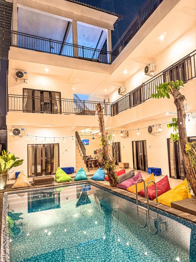 King Room with Pool View