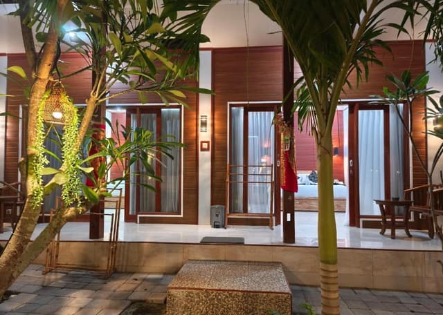 Deluxe King Suite