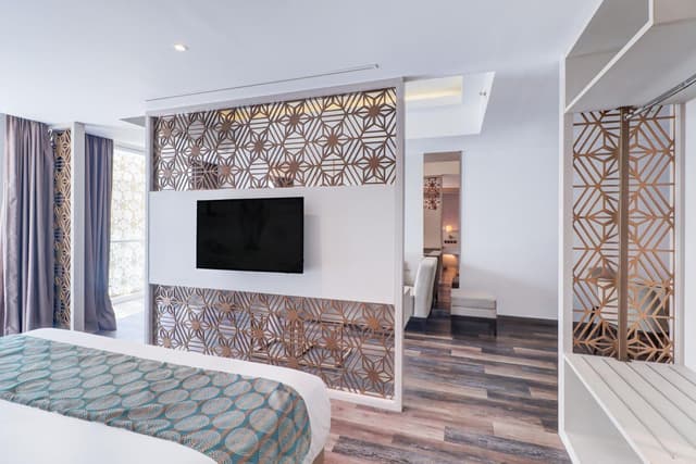 Junior Suite with Balcony