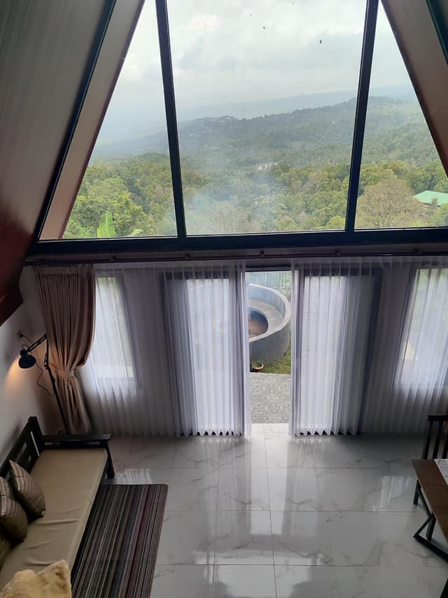 Villa with Garden View