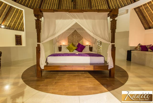 Deluxe Villa